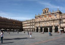 El Ayuntamiento de Salamanca abre convocatoria de tres cursos formativos con 45 becas remuneradas Salamanca Bollywood Película rodaje Plaza Mayor Curiosidades Salamanca. Pantalla gigante Eurocopa Salamanca. Salamanca actividades gratuitas 2024 Festivos Salamanca 2024 2025 Festivos Salamanca 2026