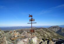 Travesía por la Sierra de Gredos con ascensión al Morrito Covacha (2.1012 m.) con la USAL excursión la Hastalía USAL Salamanca Travesía de montaña por la Sierra Gredos