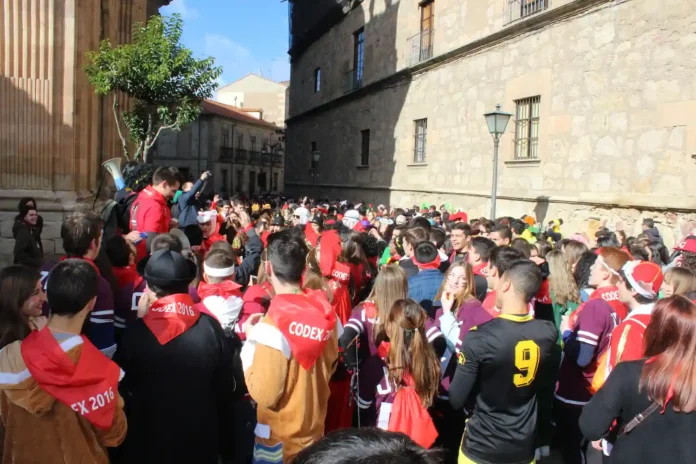 Fiestas faculta Salamanca Universidad Charanga