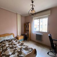 SE BUSCA COMPAÑERA/O DE PISO PARA RL CURSO 26/27
