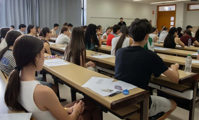 notas pau 2026 salamanca Plazas vacantes USAL 2026